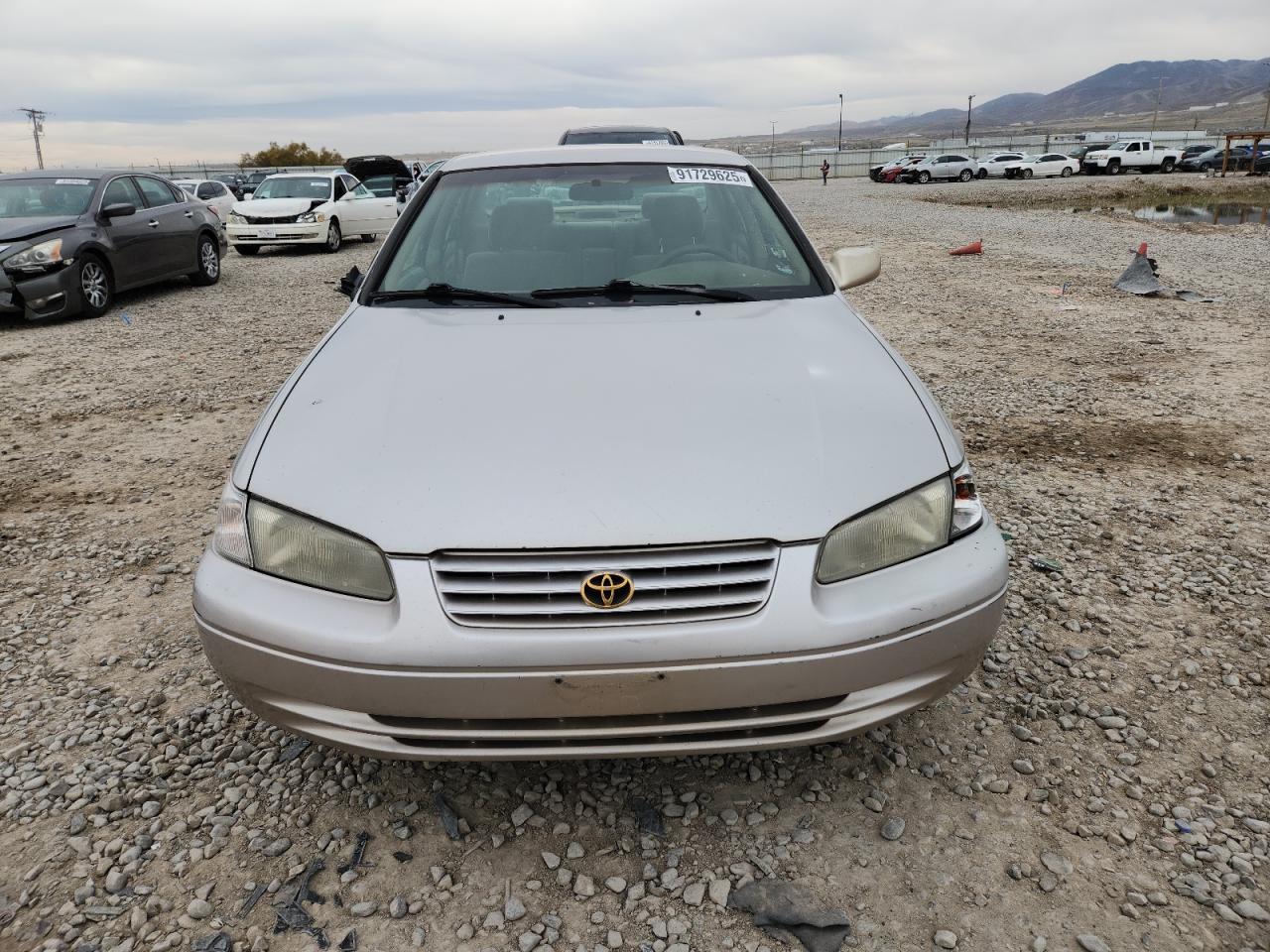 1997 TOYOTA CAMRY