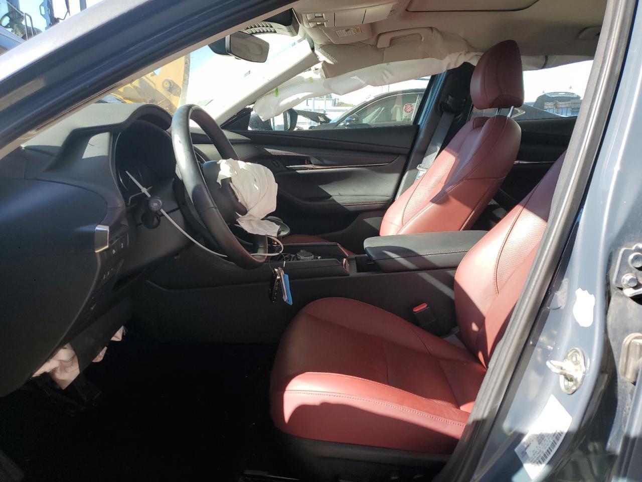 2025 MAZDA 3