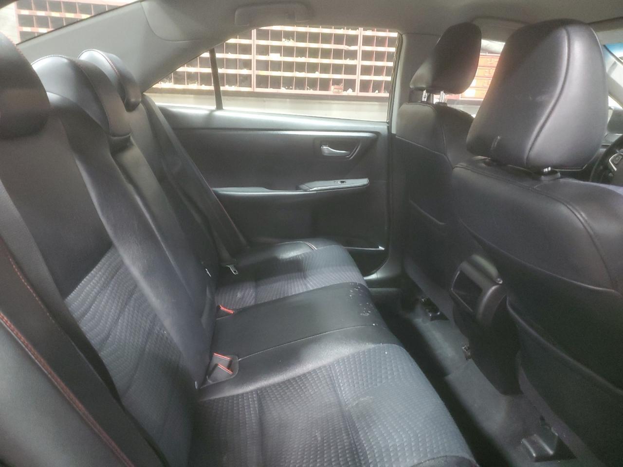 2015 TOYOTA CAMRY