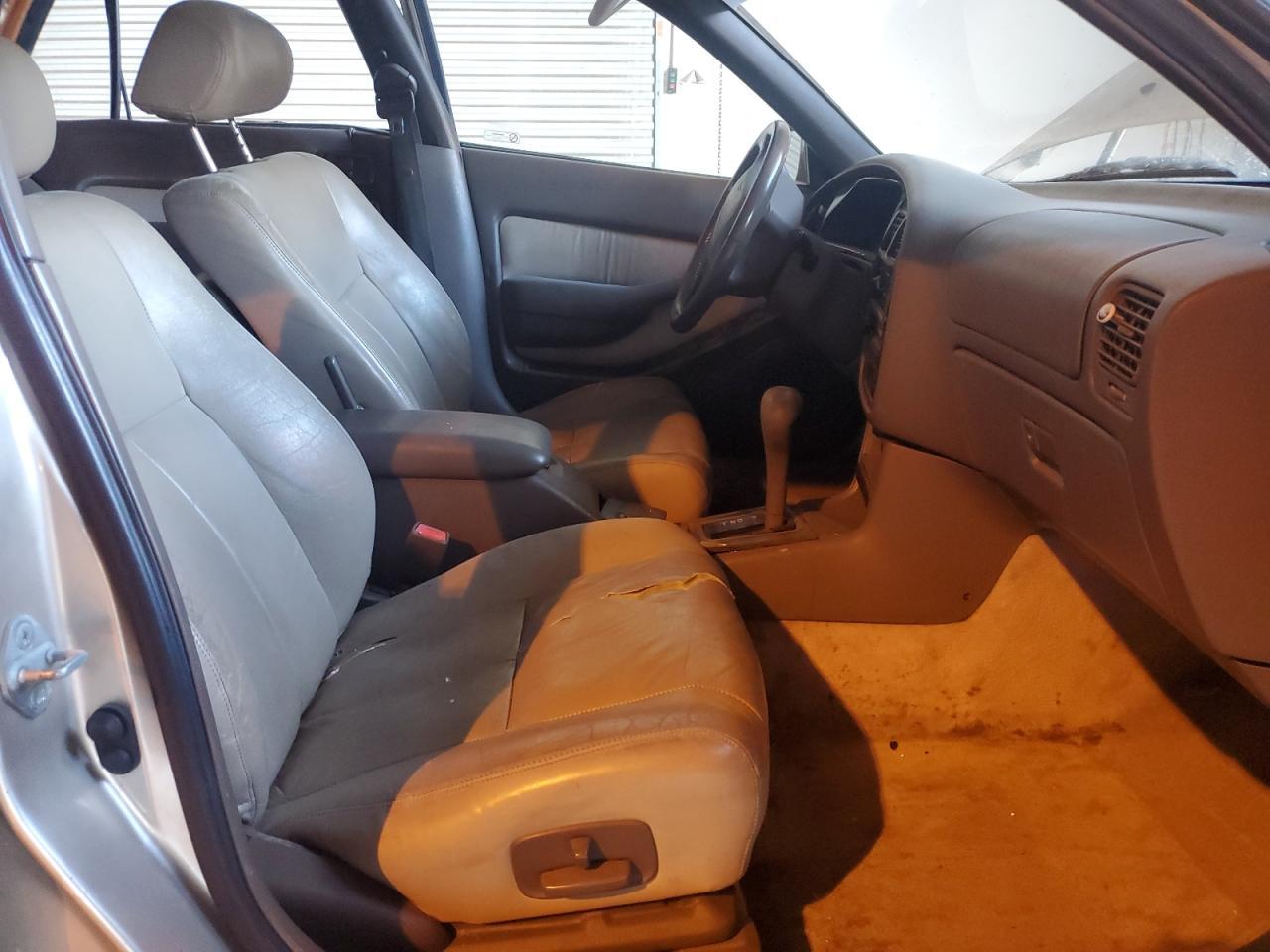 1995 TOYOTA CAMRY