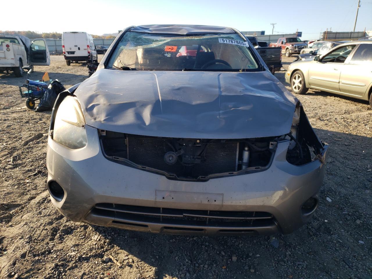 2014 NISSAN ROGUE