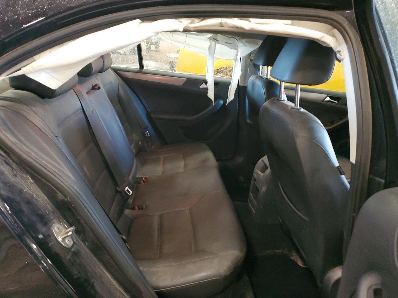 2015 VOLKSWAGEN JETTA