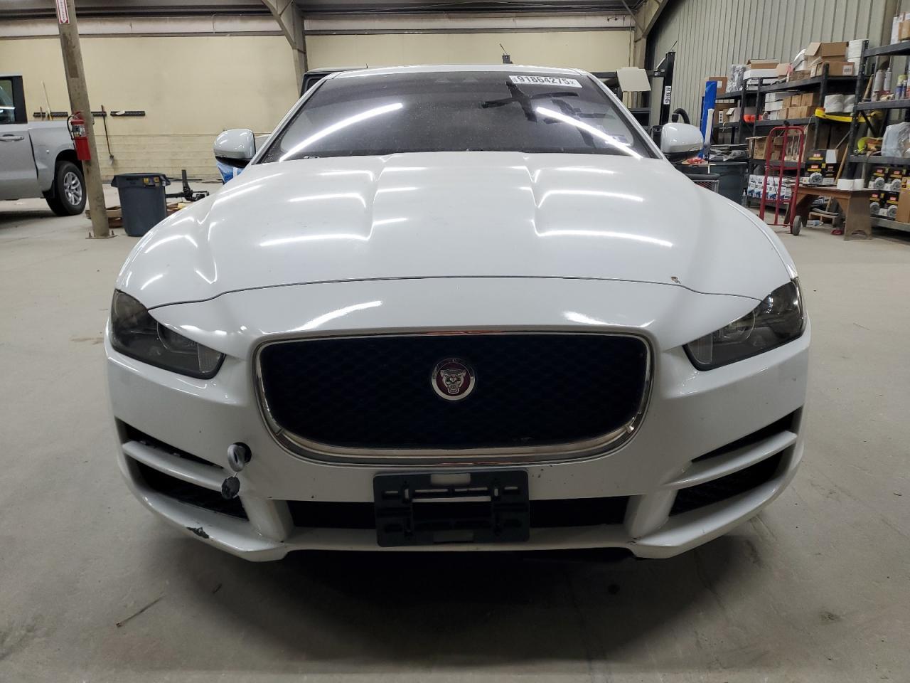 2017 JAGUAR XE