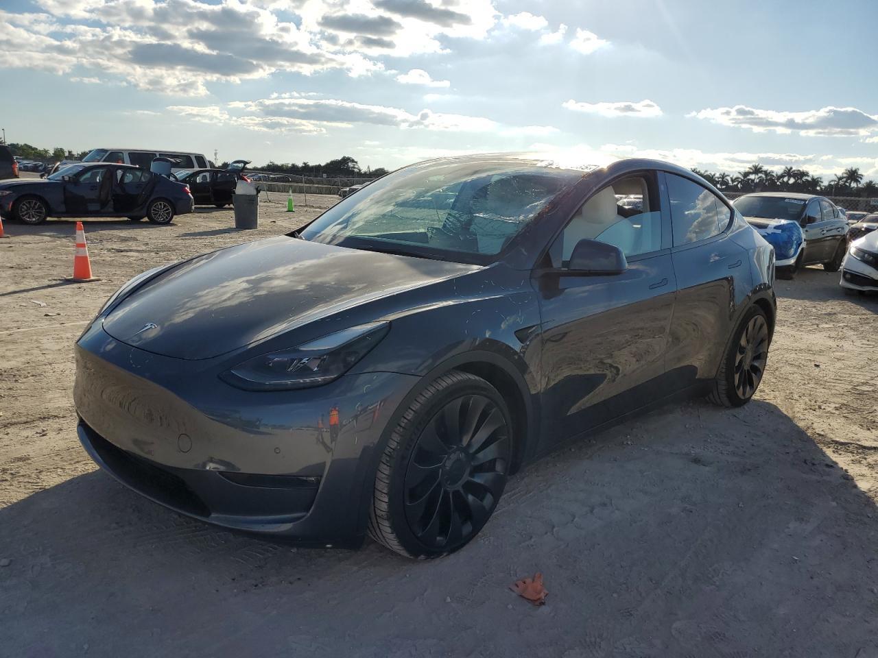 2022 TESLA MODEL Y