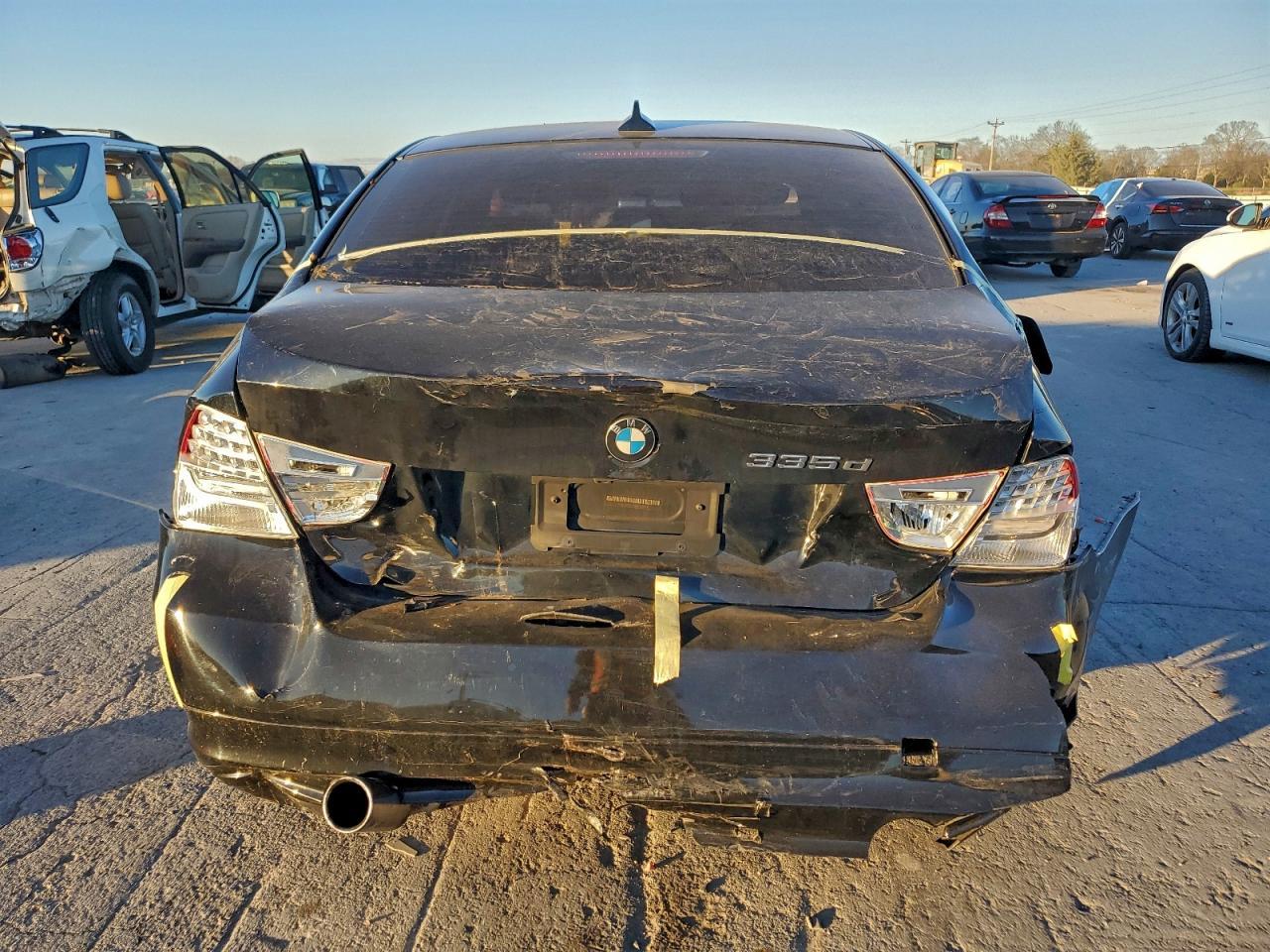 2011 BMW 3 SERIES