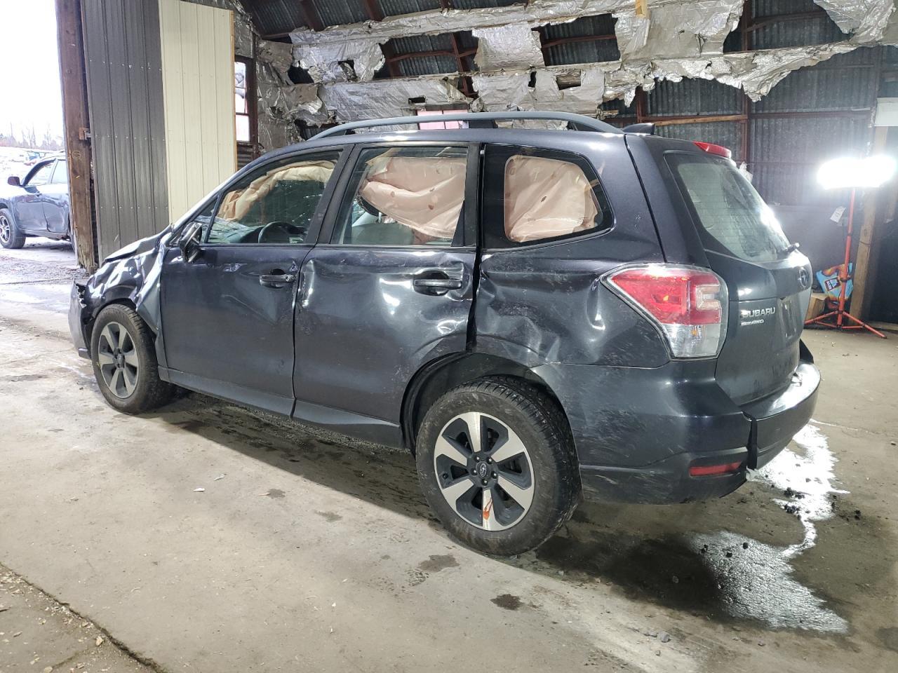 2017 SUBARU FORESTER