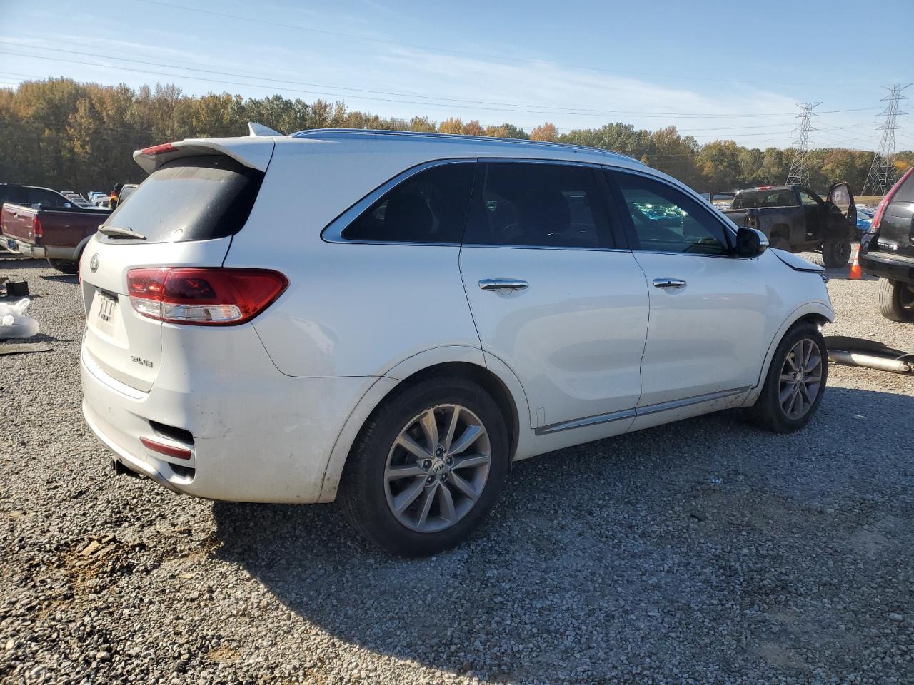 2016 KIA SORENTO