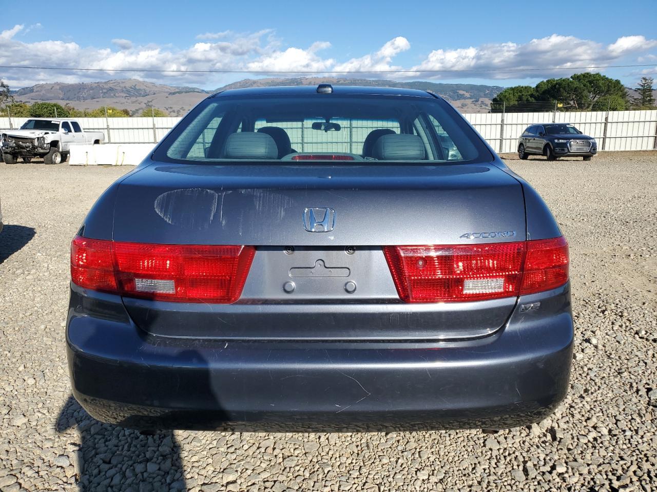 2005 HONDA ACCORD