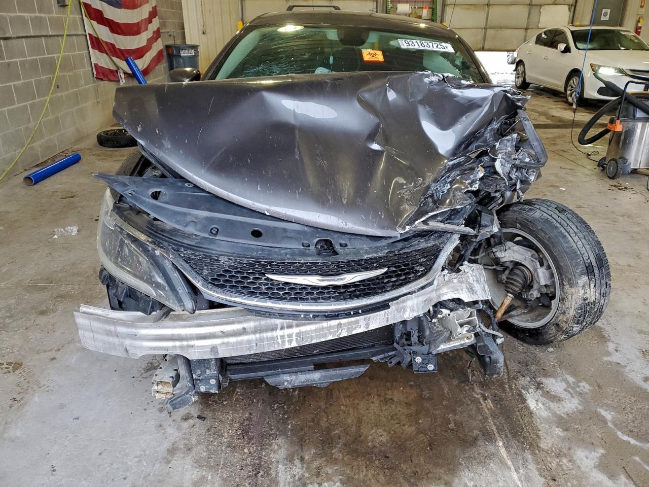 2015 CHRYSLER 200
