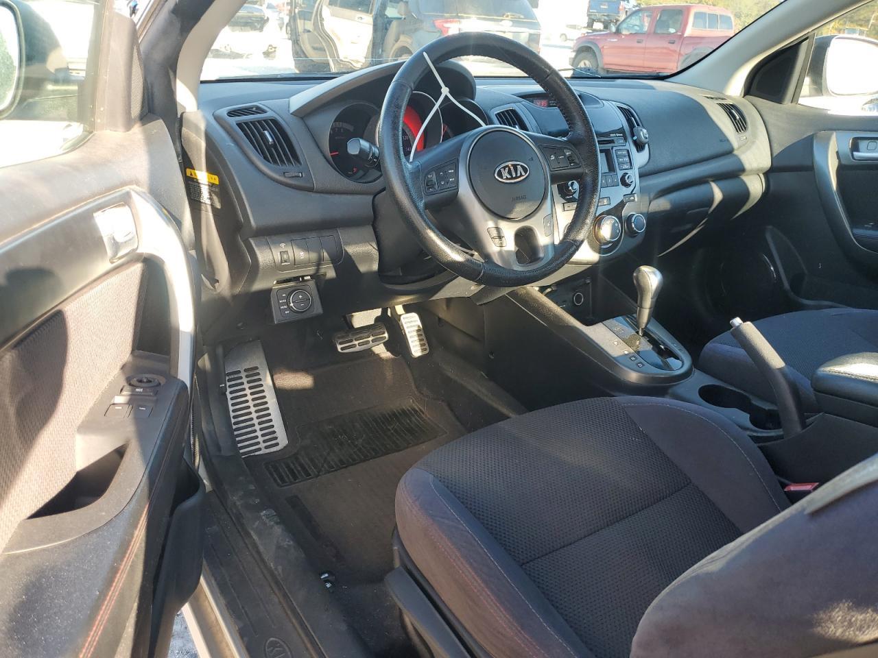 2010 KIA FORTE