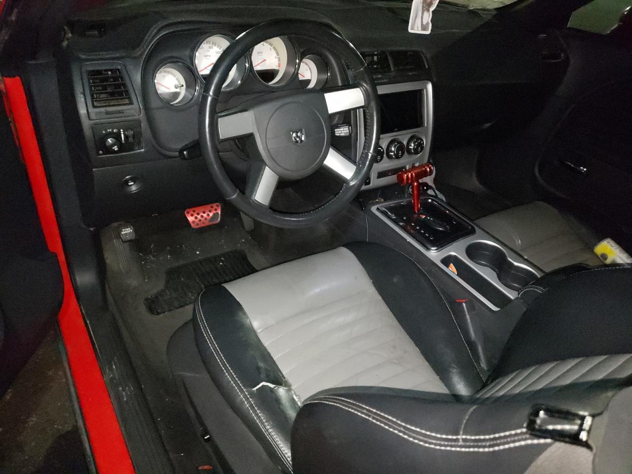 2009 DODGE Challenger