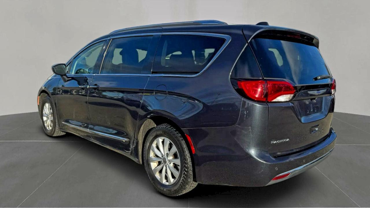 2020 CHRYSLER Pacifica