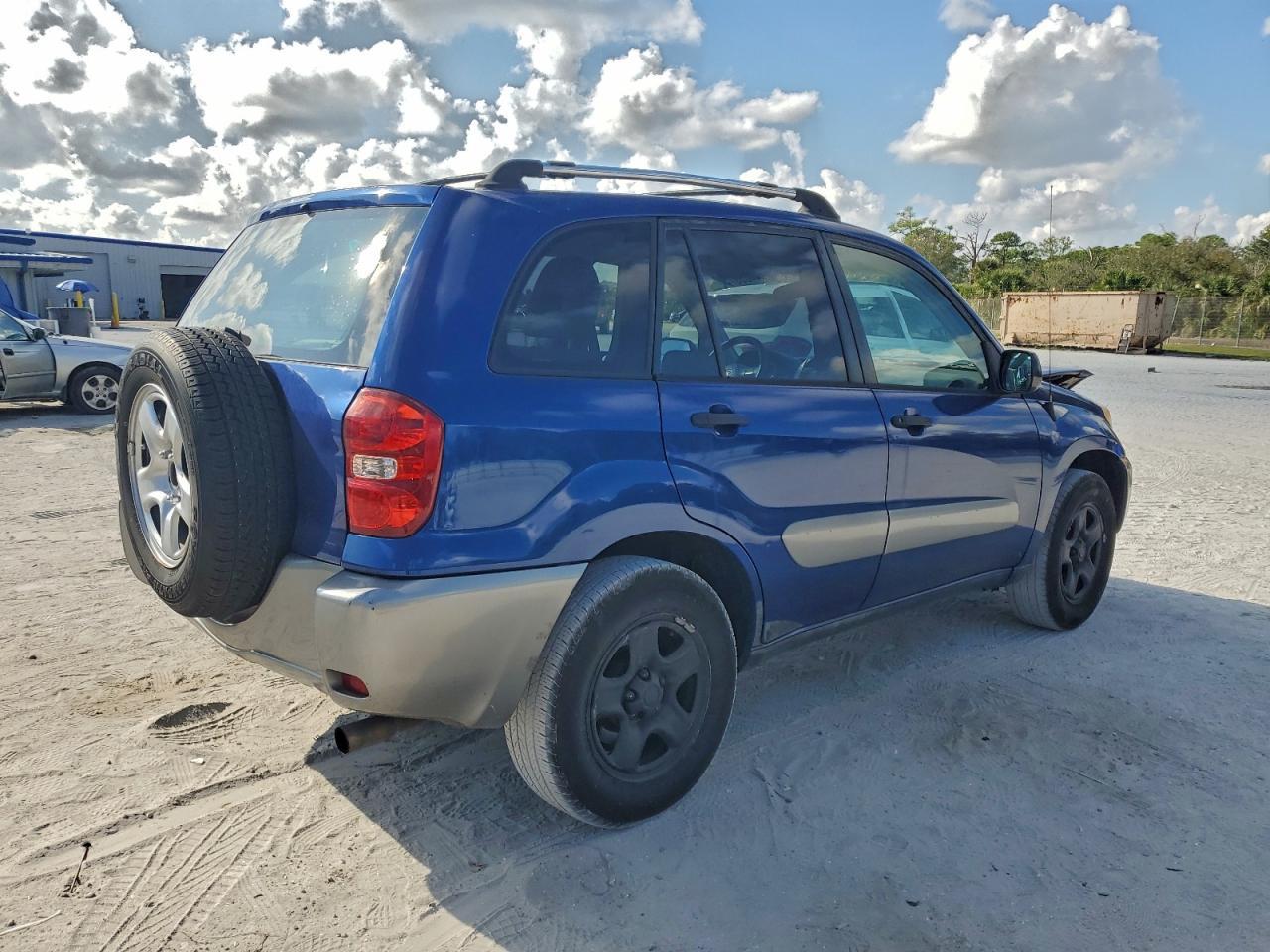 2005 TOYOTA RAV4