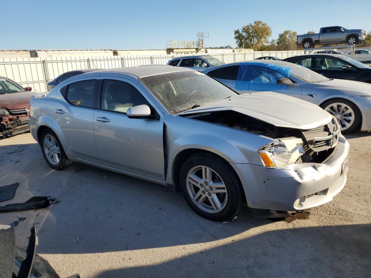 2010 DODGE Avenger