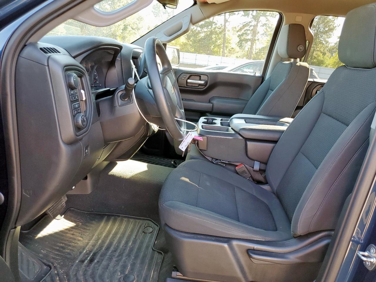 2021 CHEVROLET Silverado