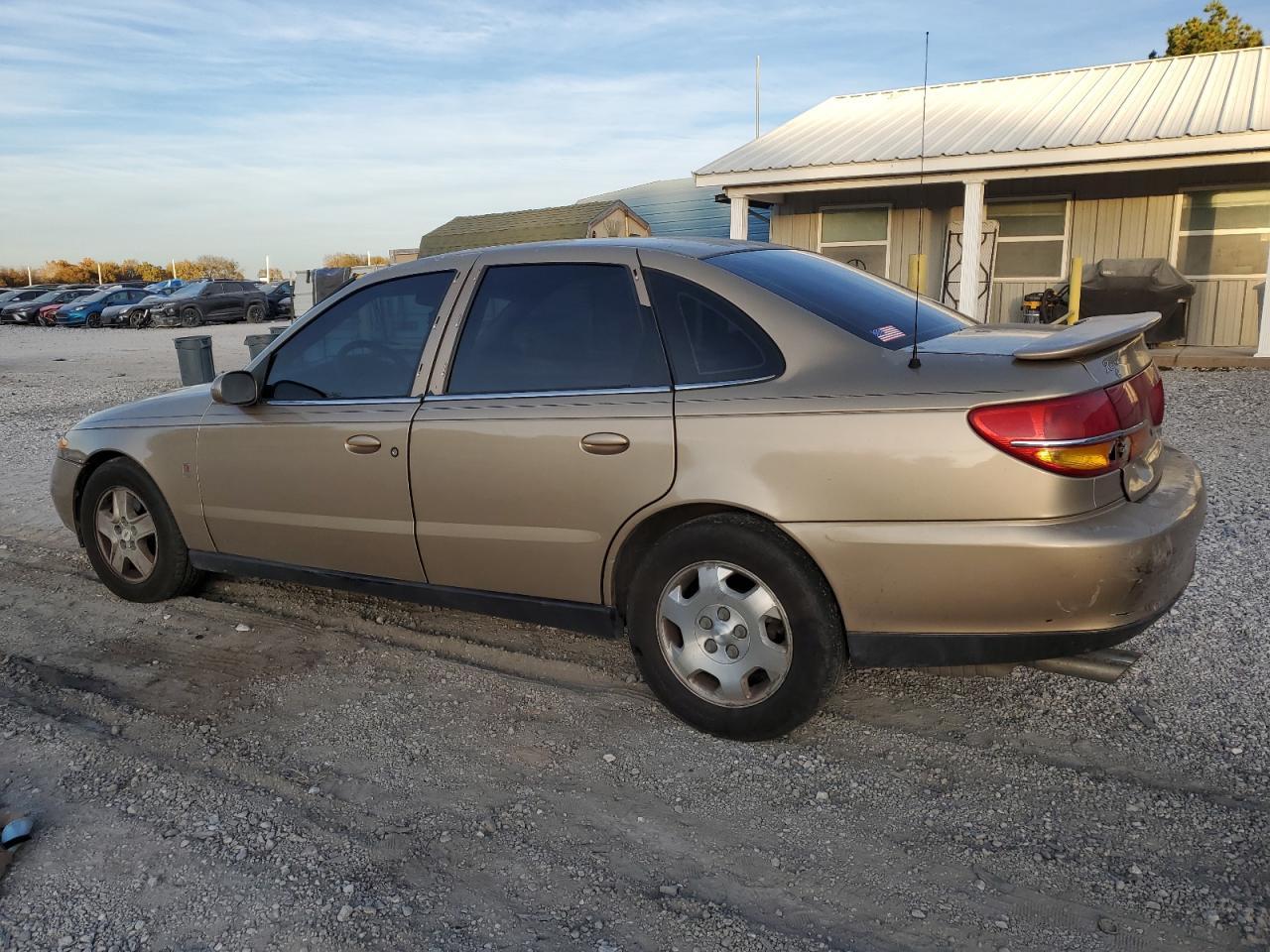 2001 SATURN L300