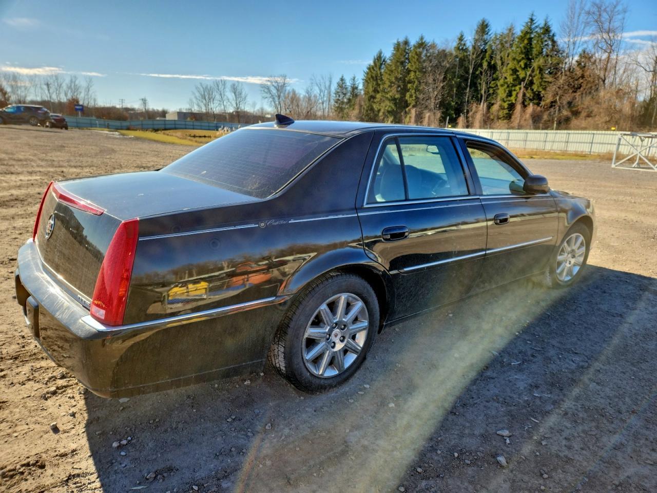 2011 CADILLAC DTS