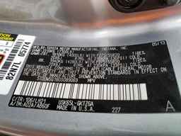 2013 TOYOTA Sequoia