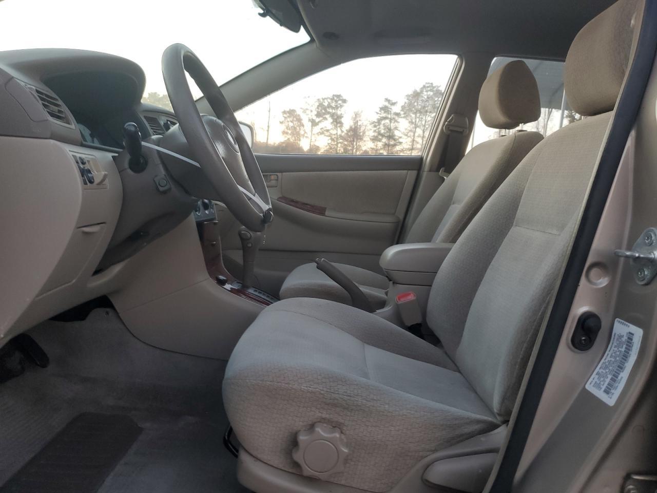 2004 TOYOTA COROLLA