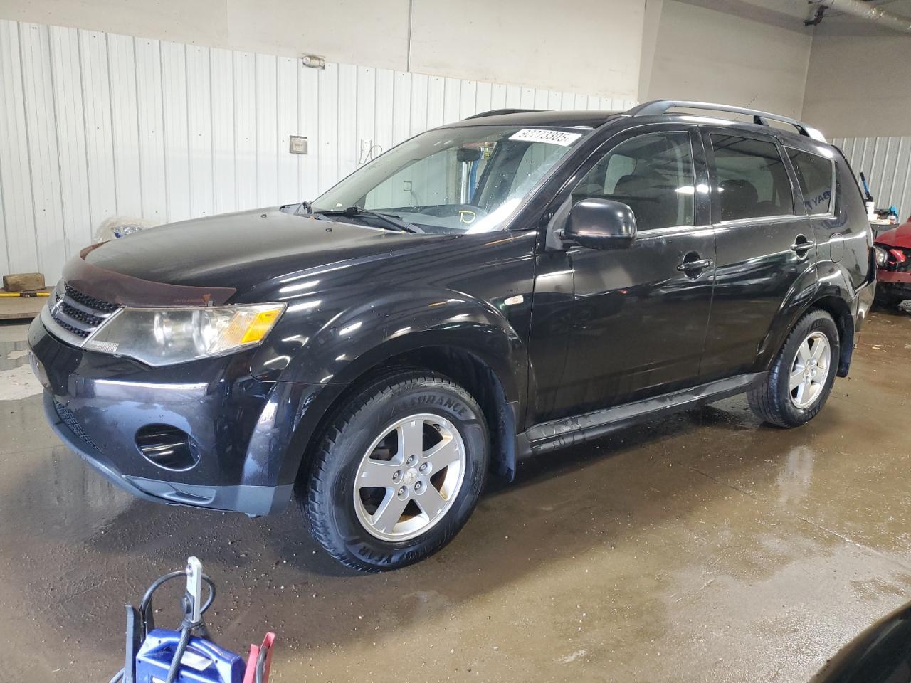 2009 MITSUBISHI outlander