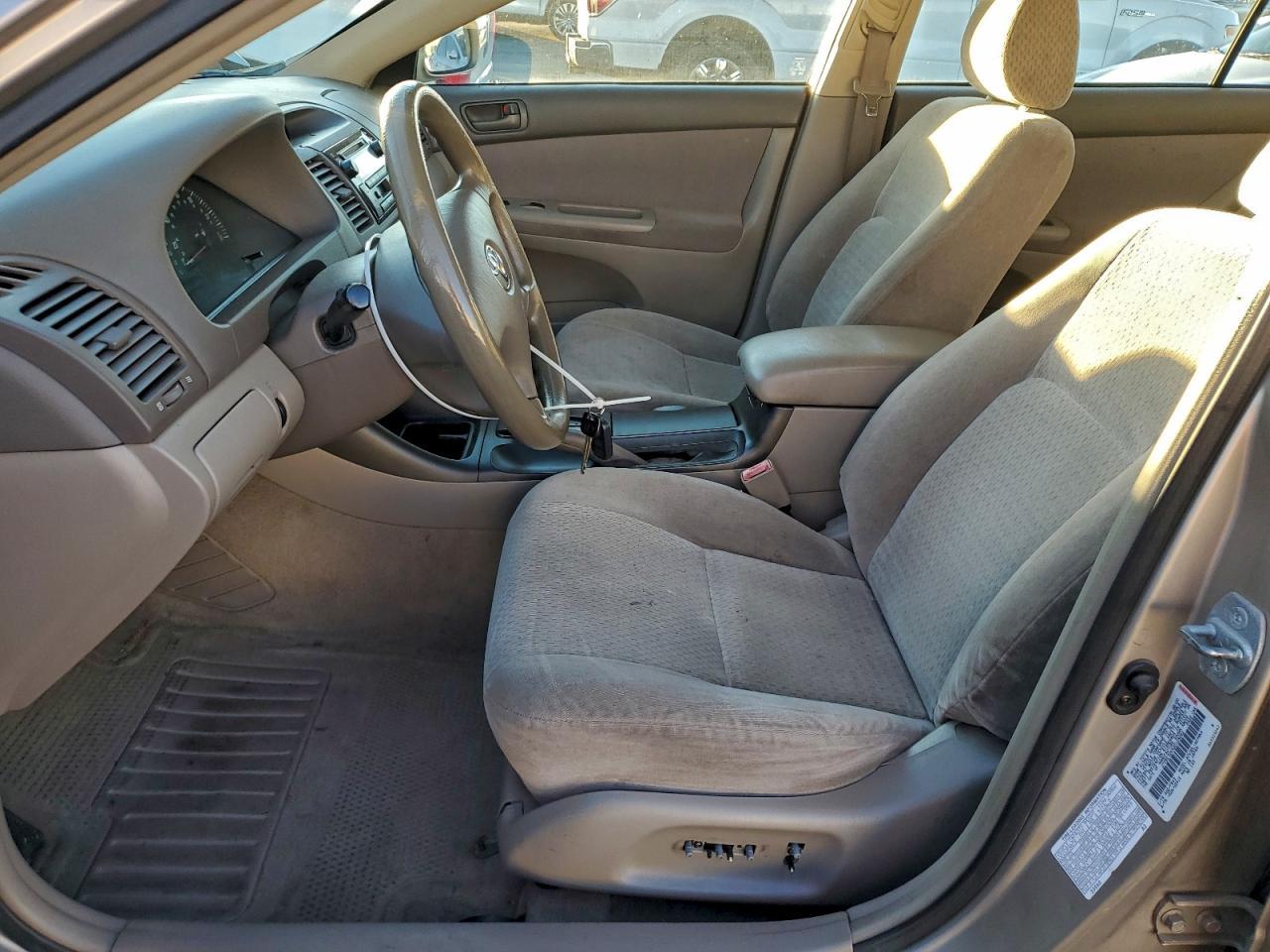 2002 TOYOTA CAMRY