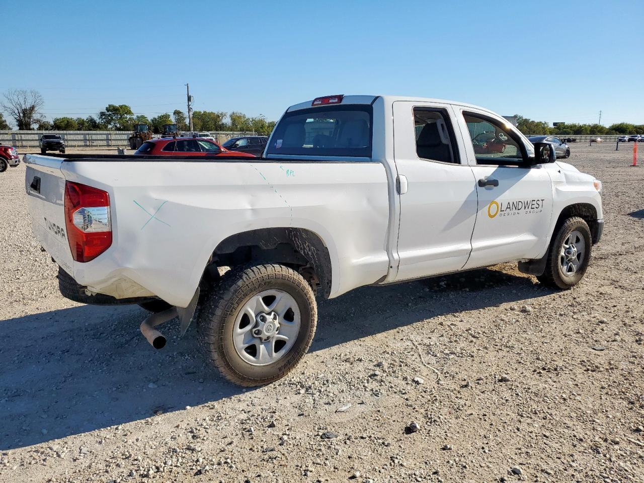 2016 TOYOTA TUNDRA