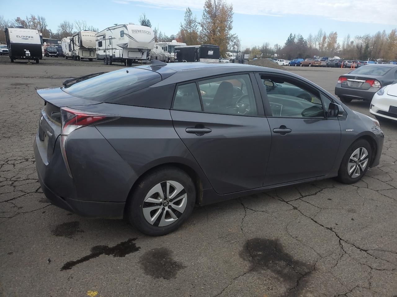 2016 TOYOTA PRIUS
