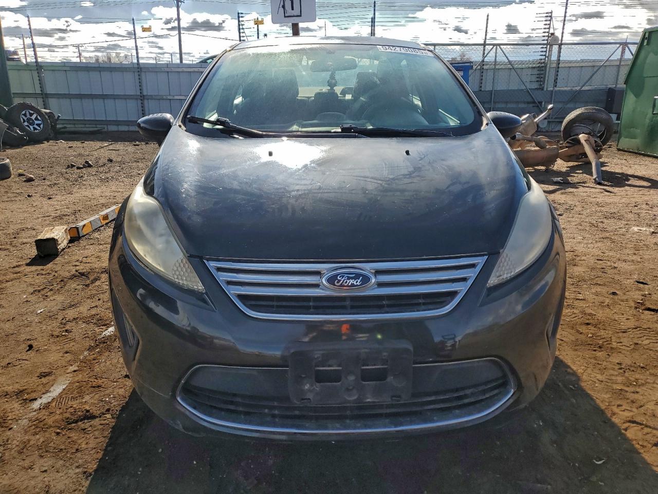 2011 FORD Fiesta