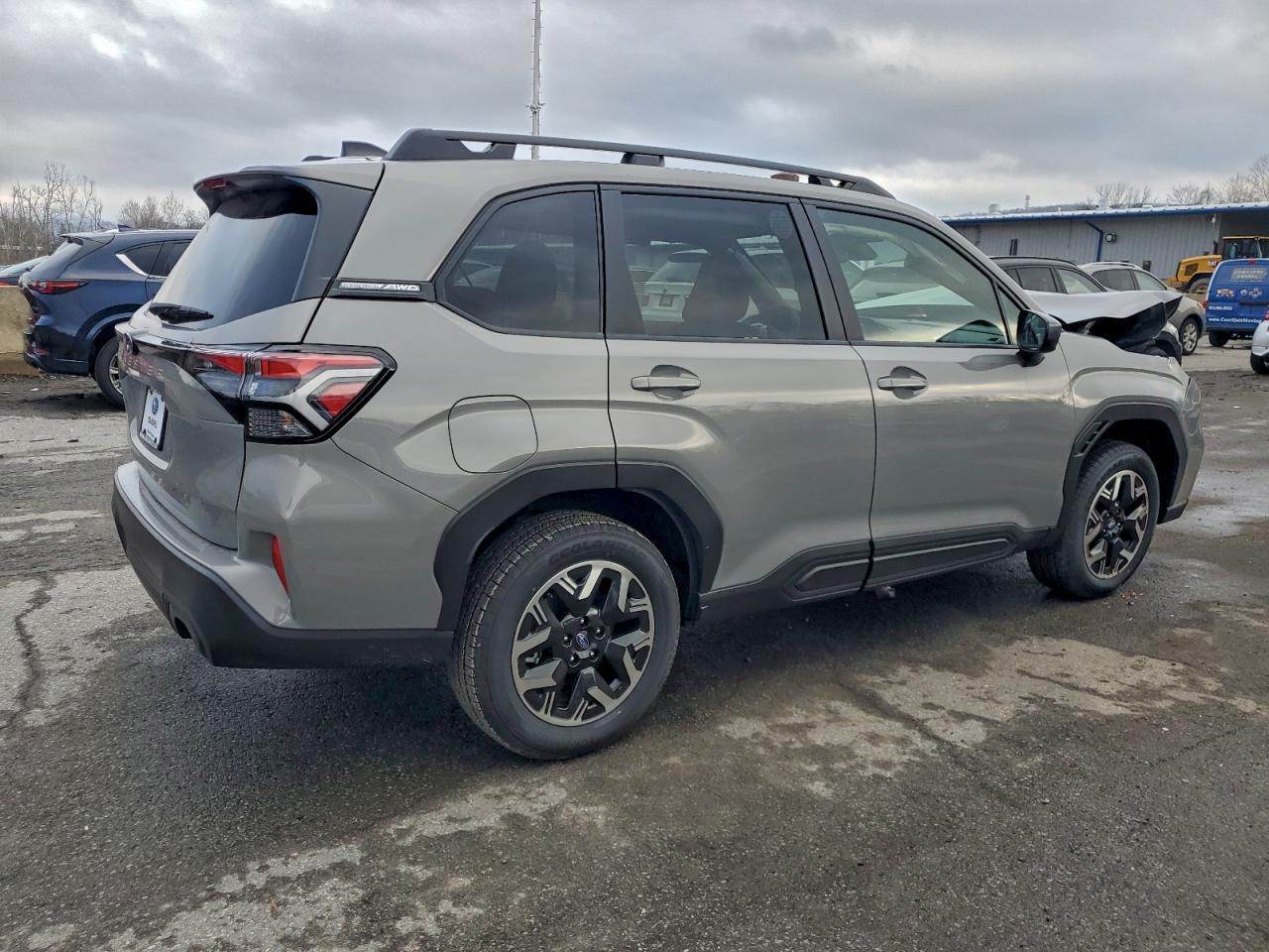 2025 SUBARU FORESTER