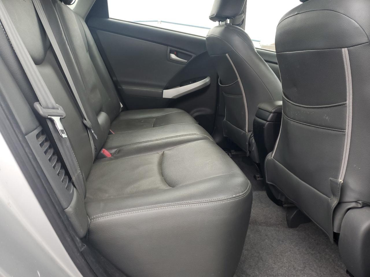 2014 TOYOTA PRIUS