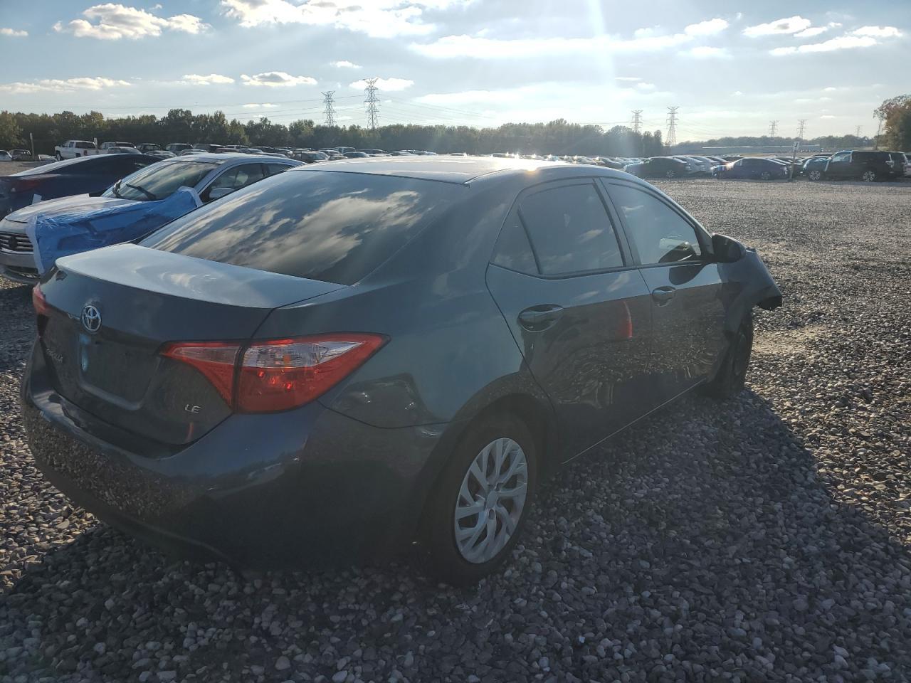 2018 TOYOTA COROLLA