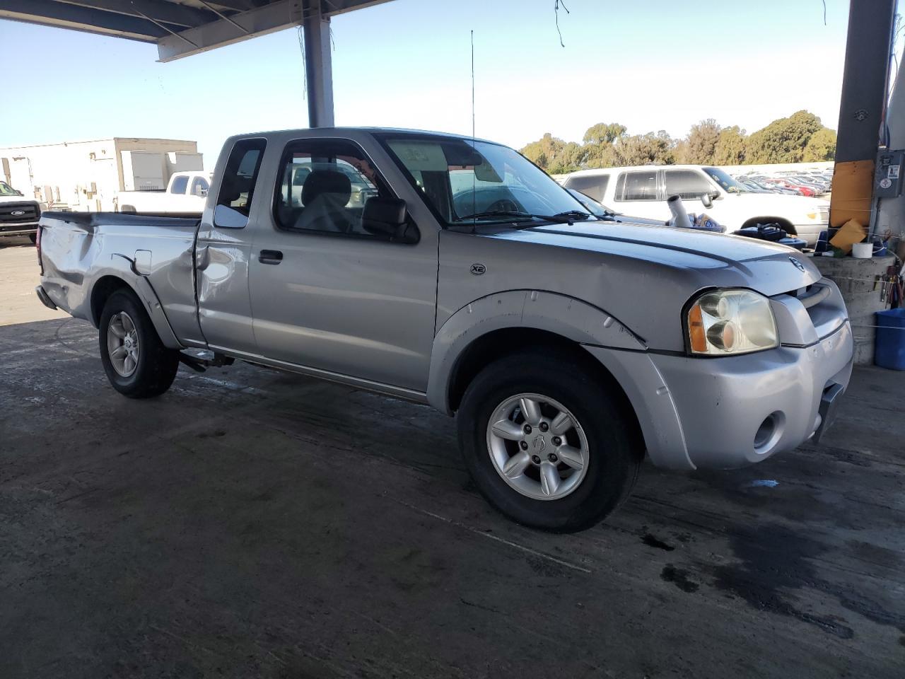 2004 NISSAN Frontier