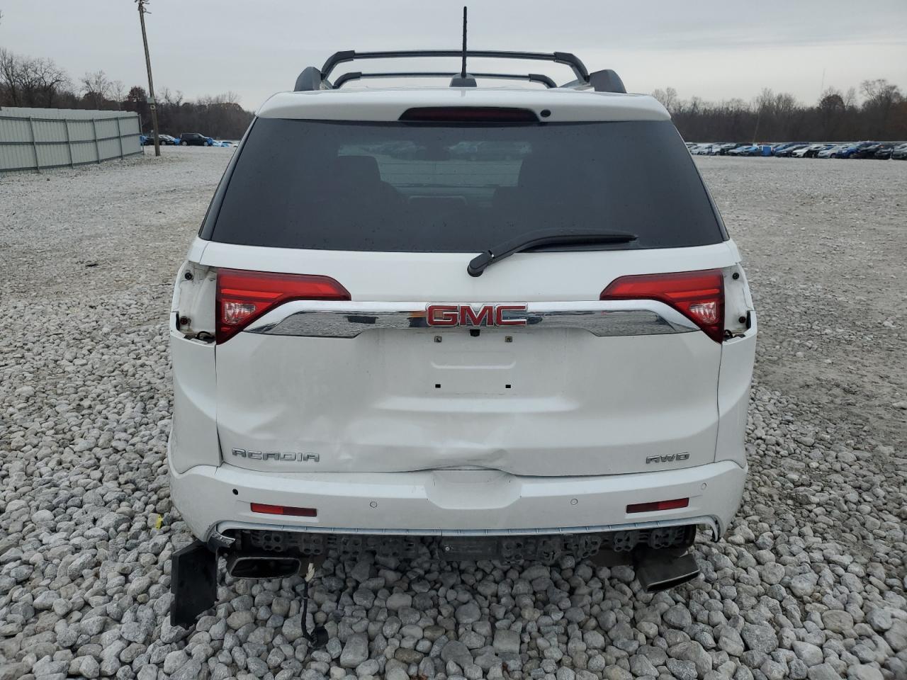 2017 GMC ACADIA
