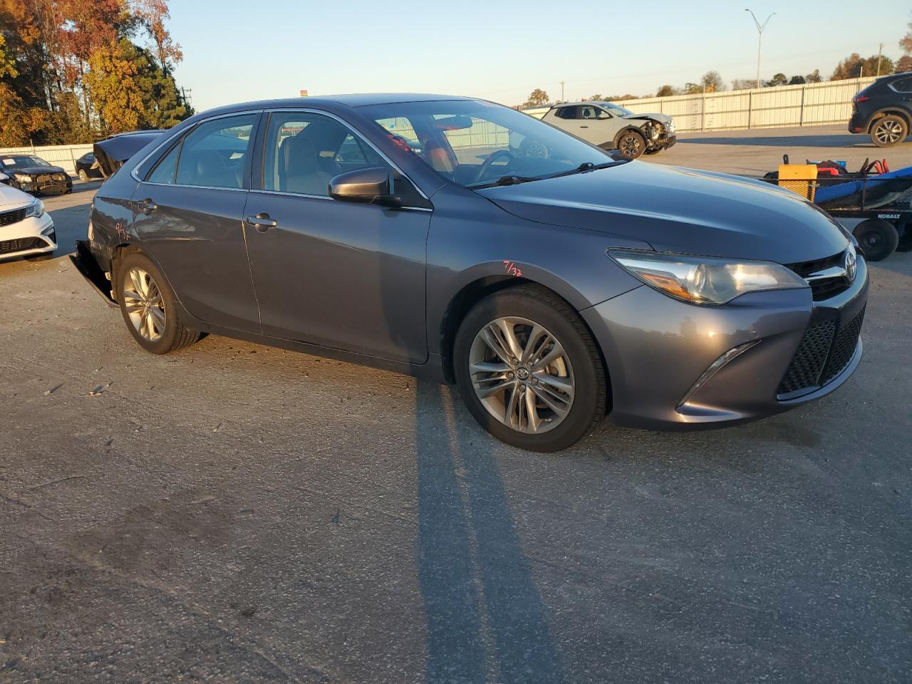 2017 TOYOTA CAMRY