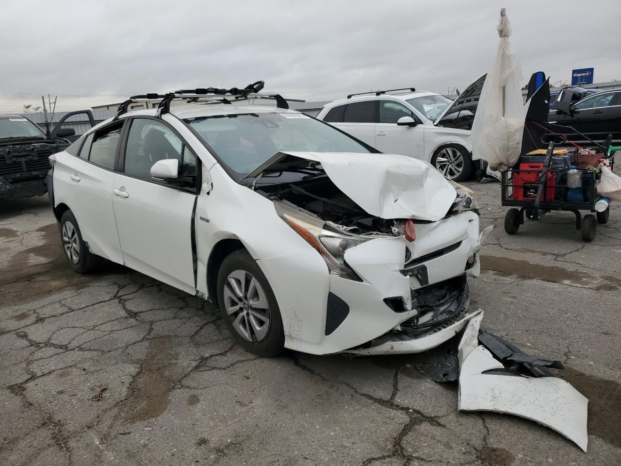 2017 TOYOTA PRIUS