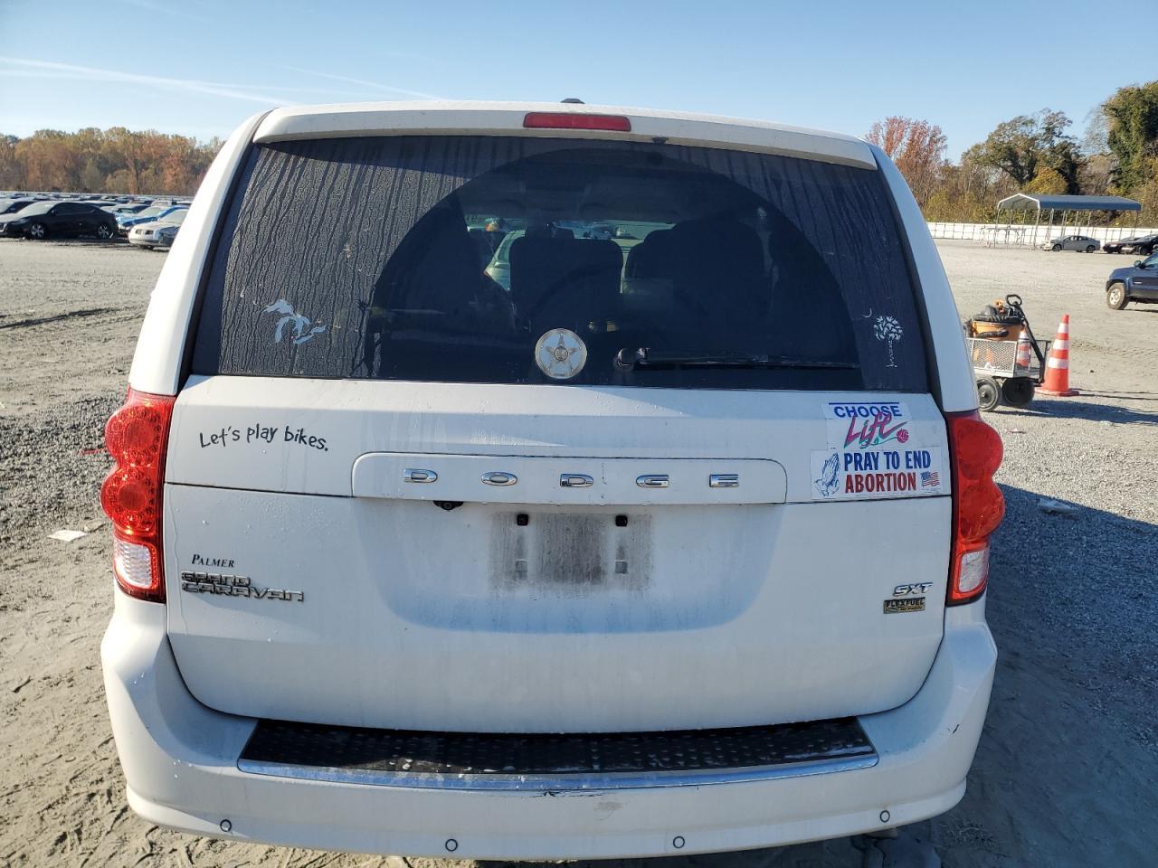 2016 DODGE GRAND CARAVAN