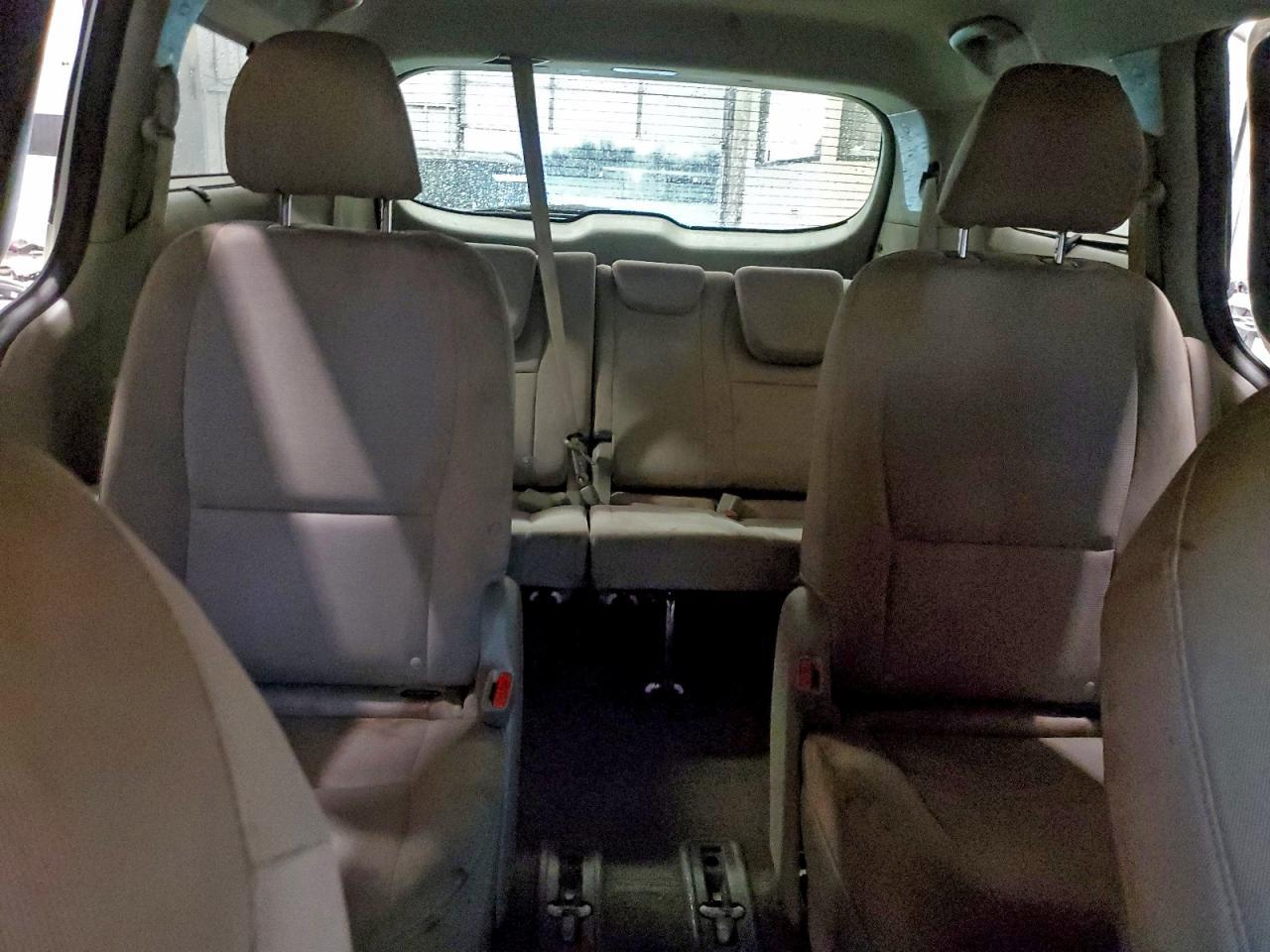 2015 KIA SEDONA