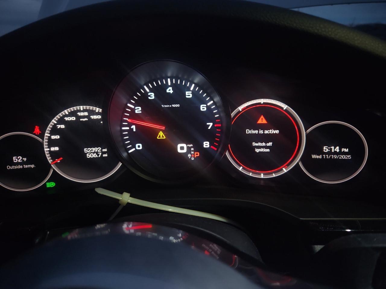 2022 PORSCHE CAYENNE