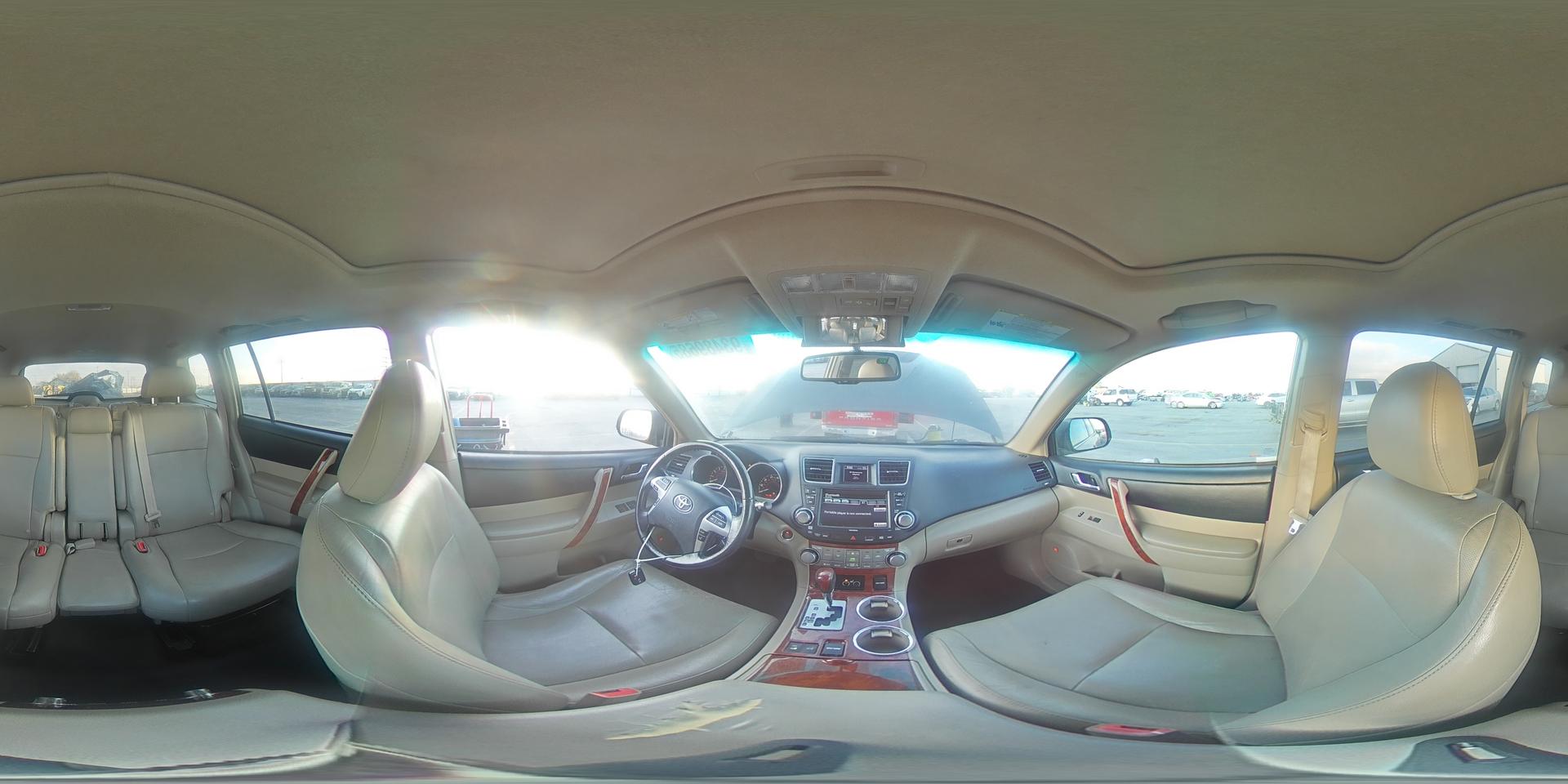 2012 TOYOTA HIGHLANDER