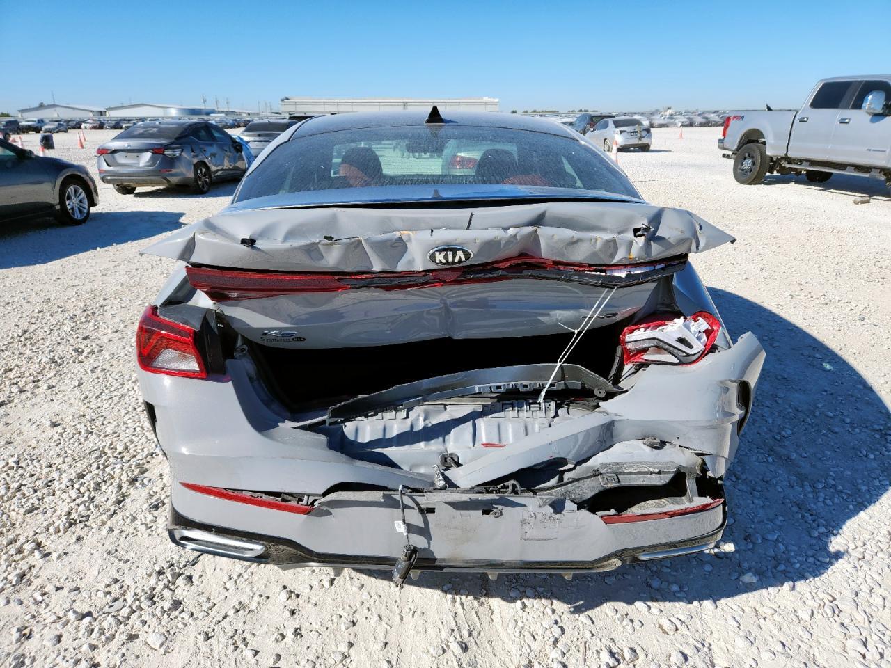 2021 KIA K5