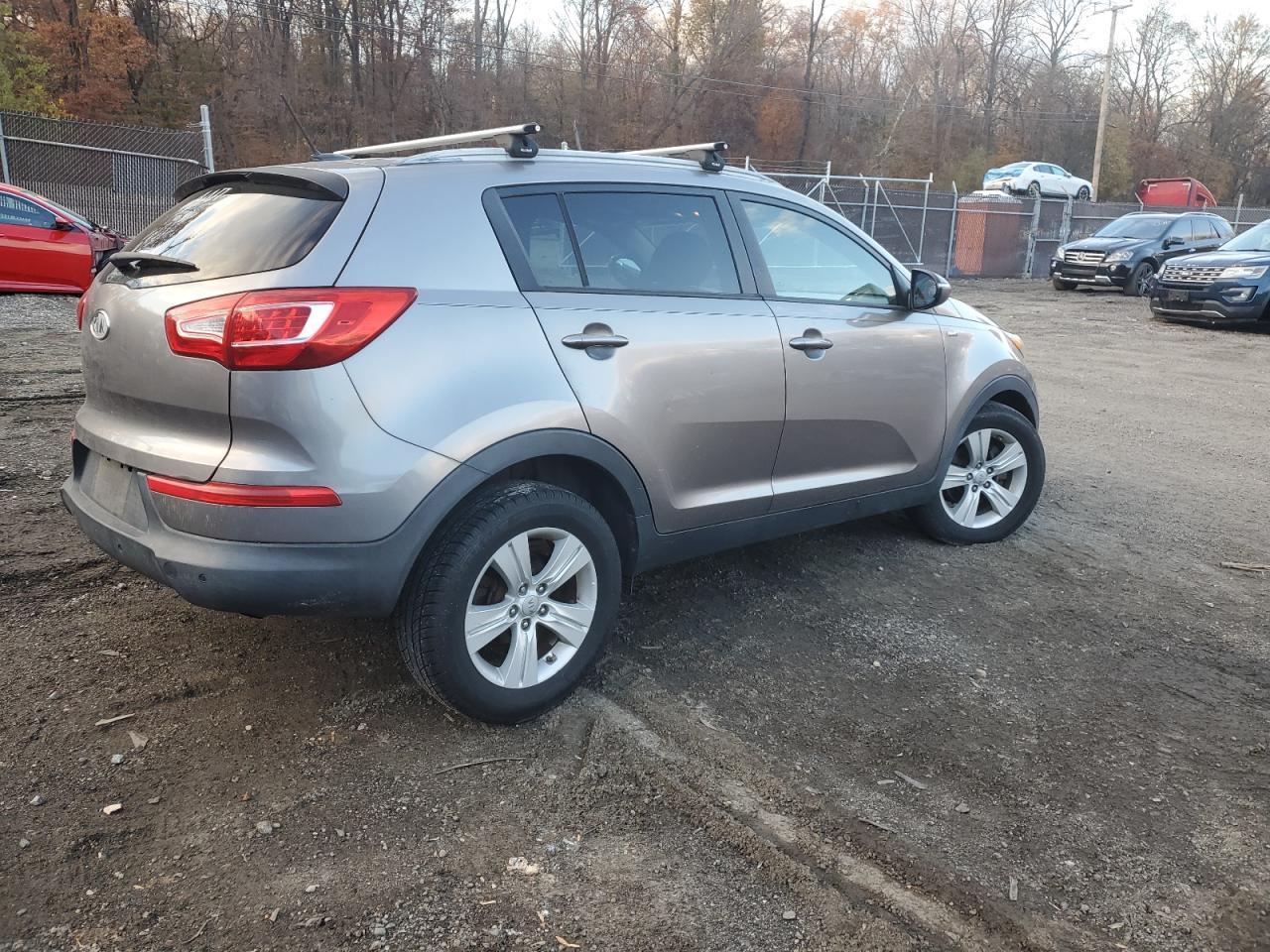 2012 KIA SPORTAGE