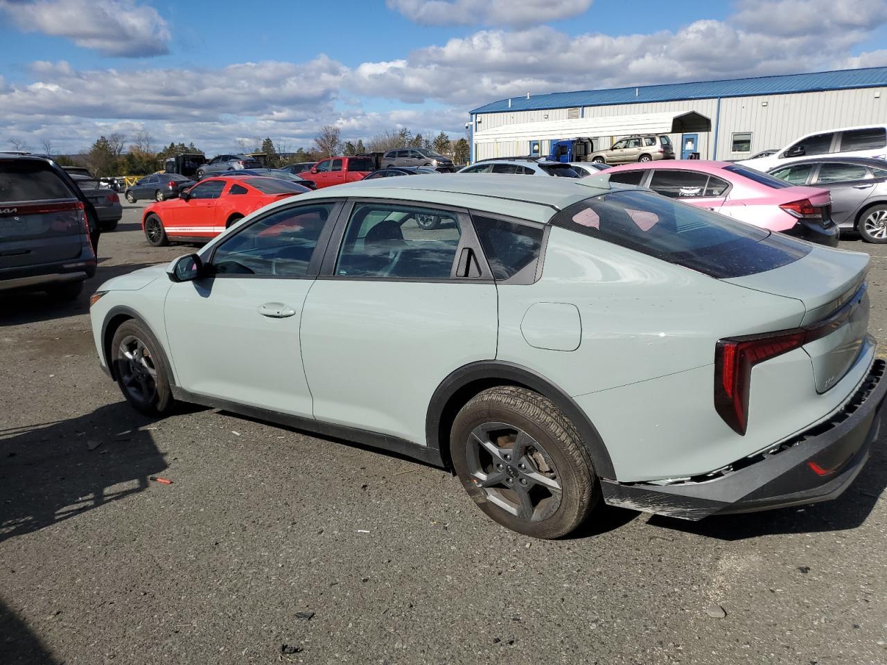 2025 KIA K4