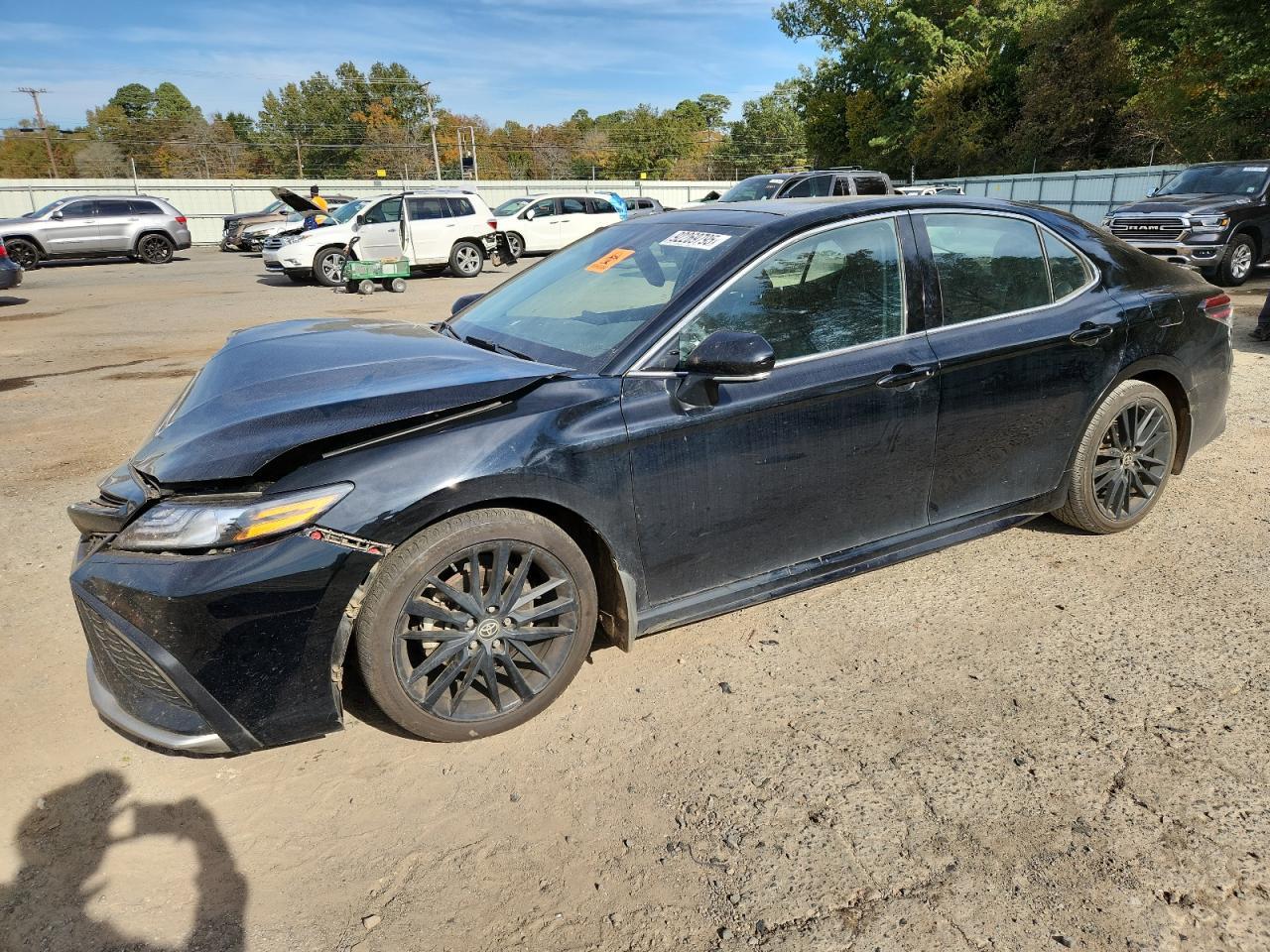 2023 TOYOTA CAMRY
