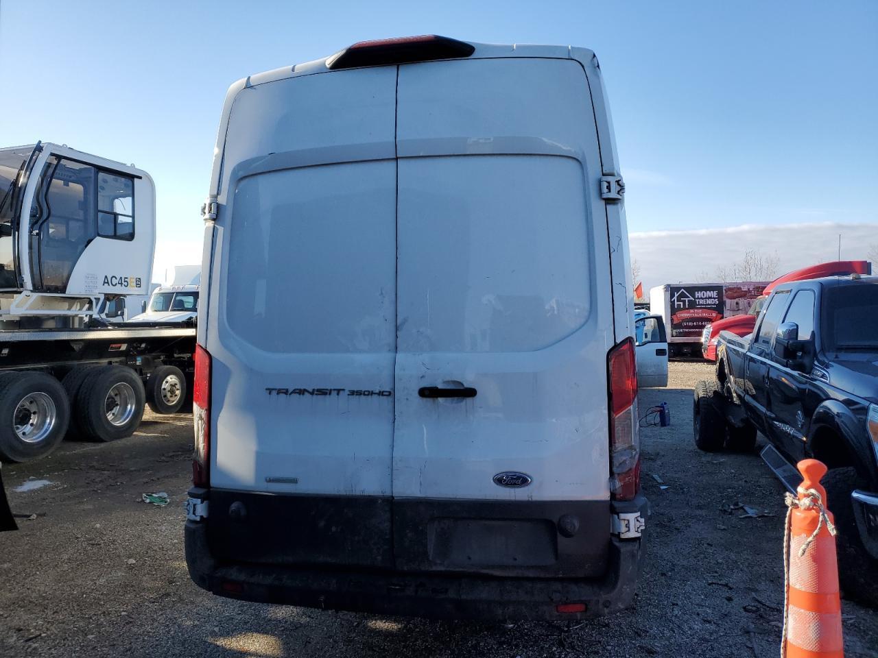 2020 FORD Transit