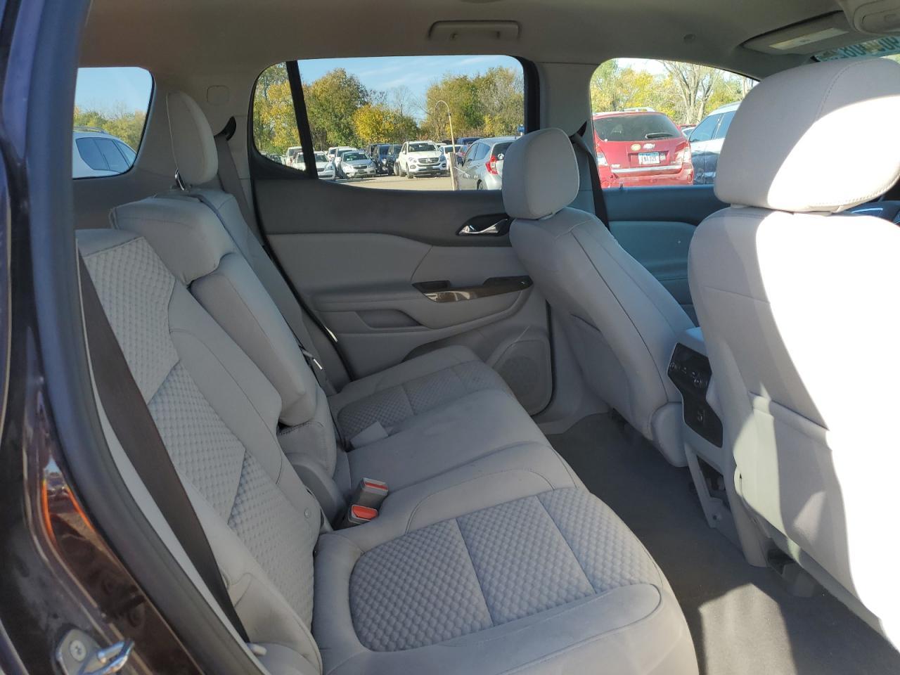 2017 GMC ACADIA