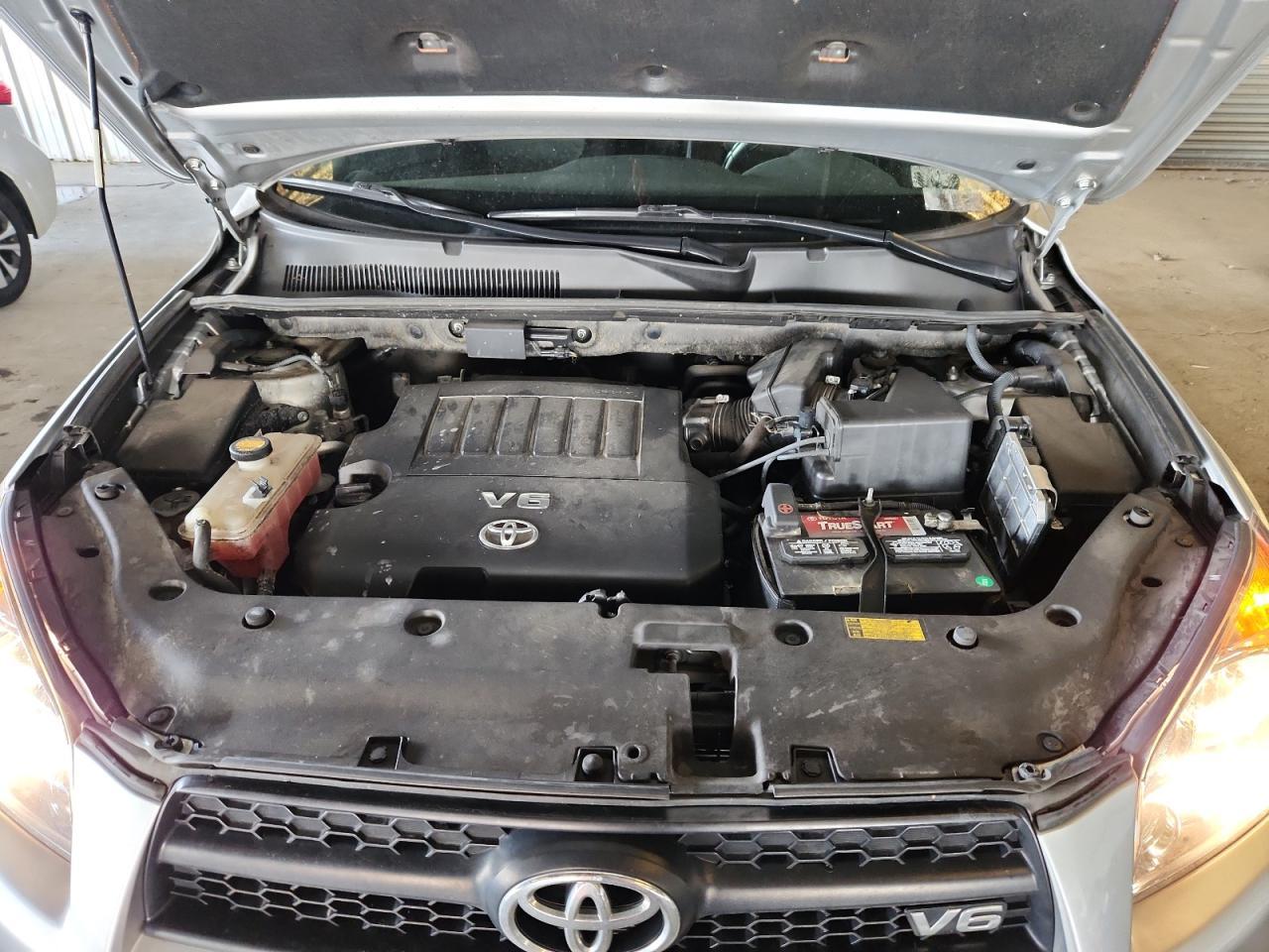 2012 TOYOTA RAV4