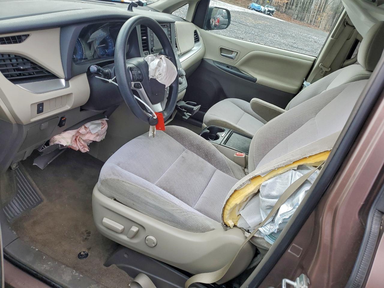 2018 TOYOTA SIENNA