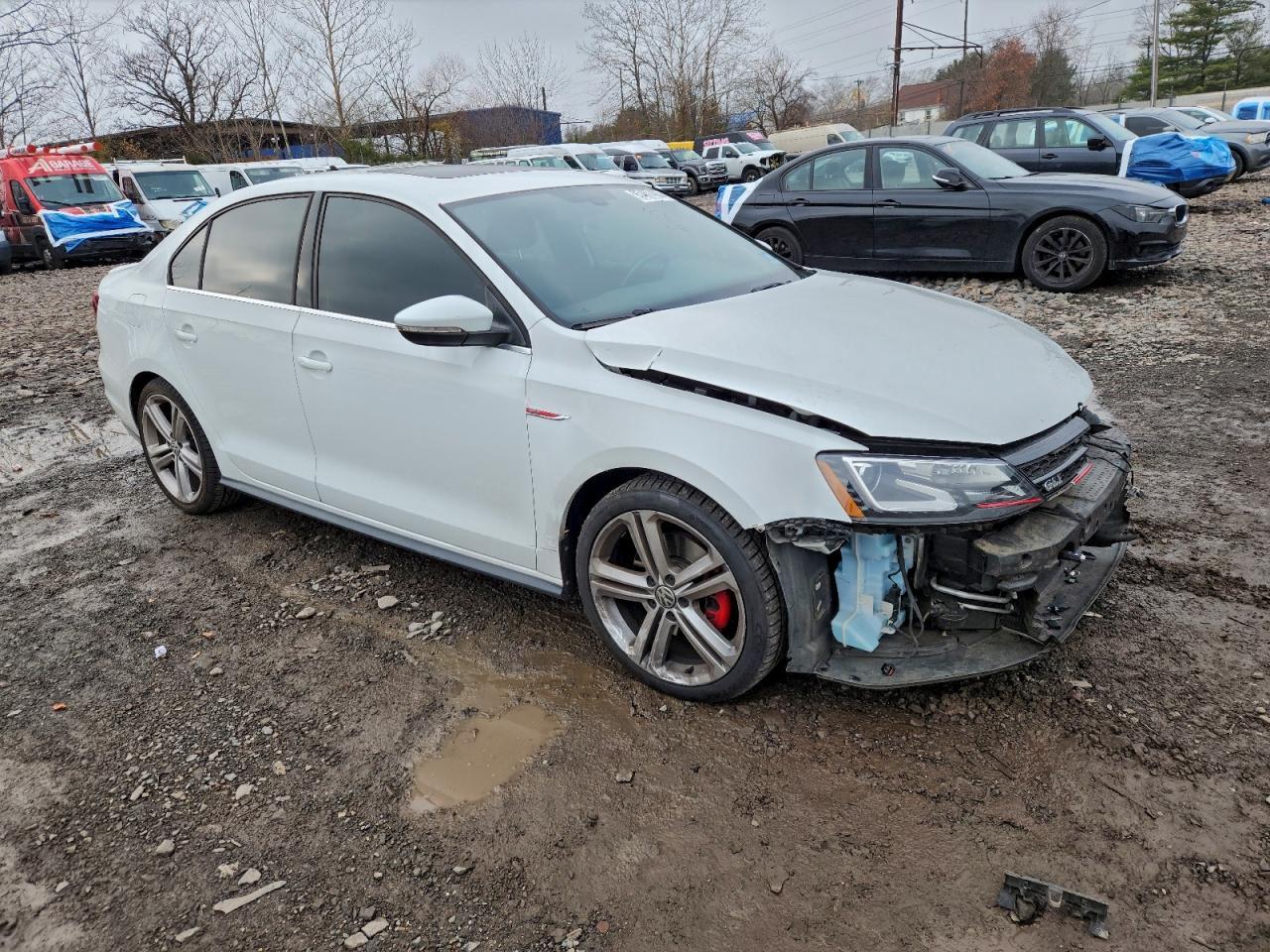 2016 VOLKSWAGEN JETTA