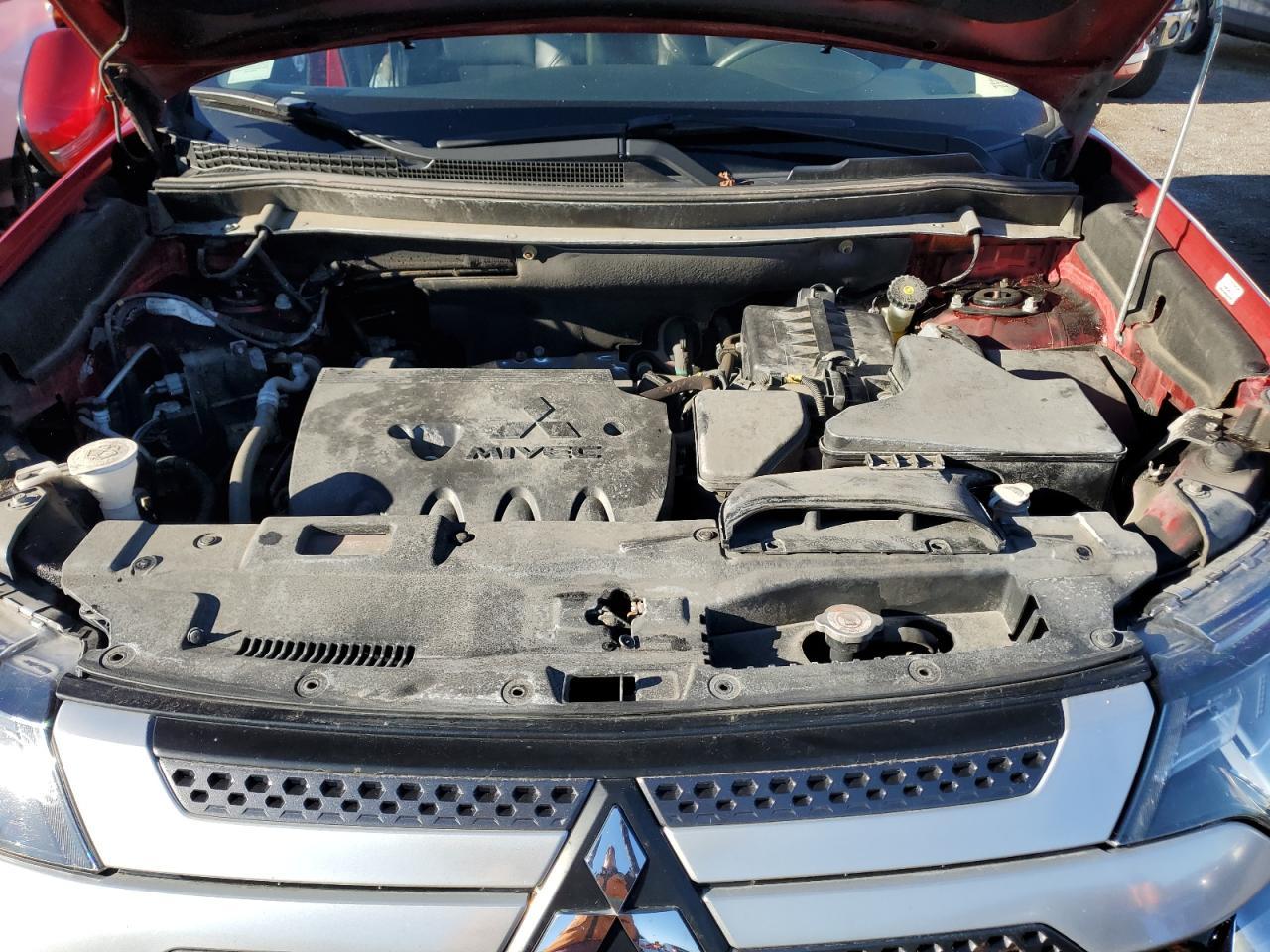 2019 MITSUBISHI outlander