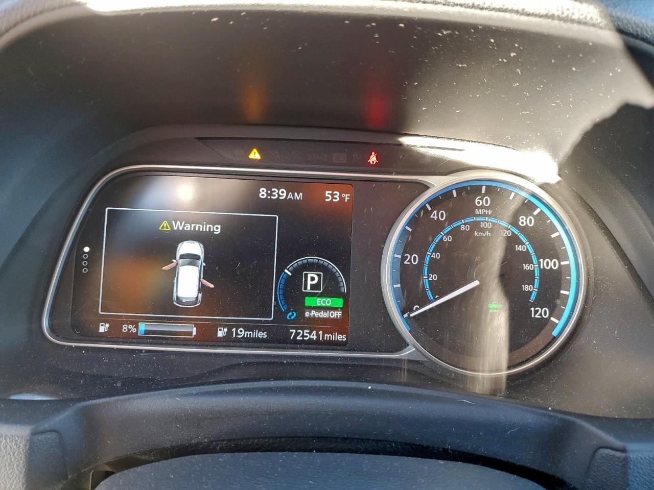 2021 NISSAN LEAF